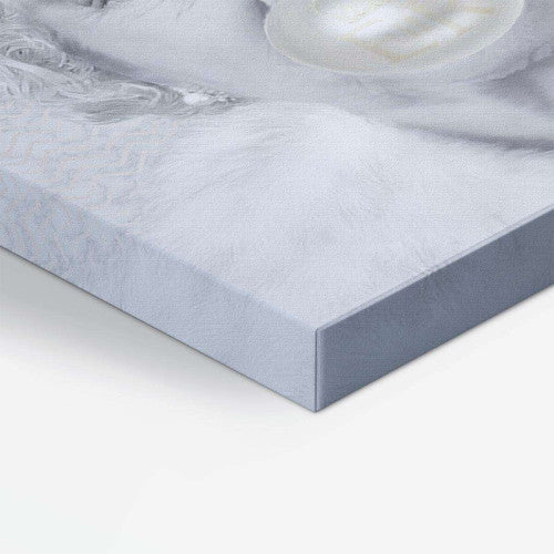 Queen Bubble Gum ER Iconic Canvas