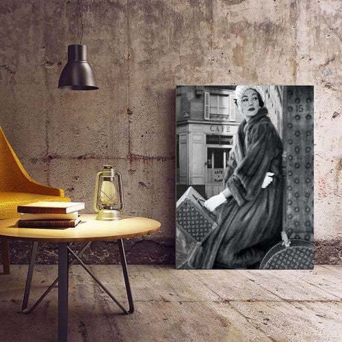 Lady with suitcase Fashion Canvas