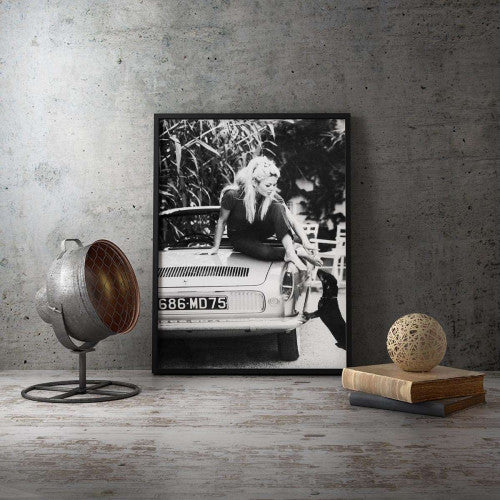 Lady and classic car Canvas