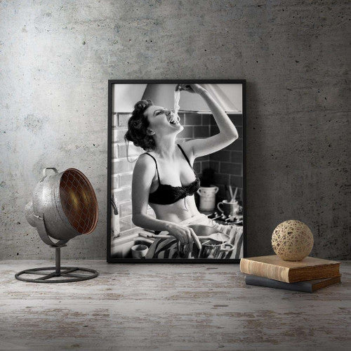 Lady eating spagetti Canvas